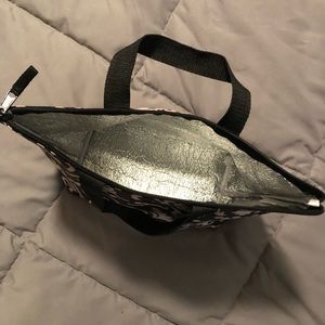 Thirty-one thermal bag